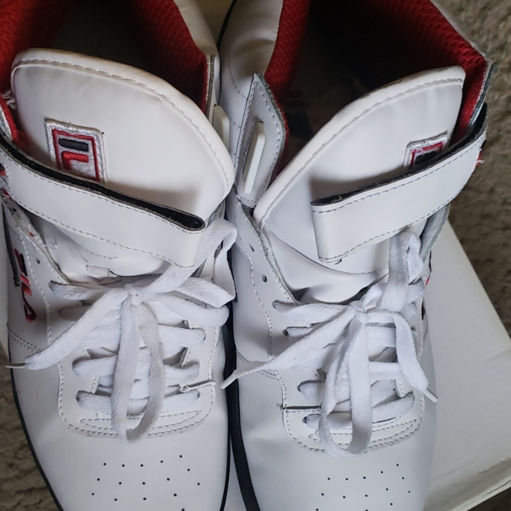 Fila - Picture 3 of 3